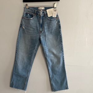 Abercrombie & Fitch Curve Love Ankle Straight Ultra High Rise Jeans